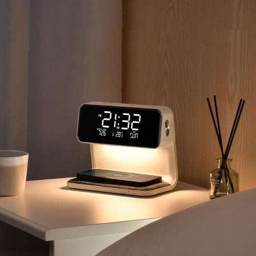 3-in-1 nattygsbordslampa med LCD-väckarklocka och trådlös laddningsstation