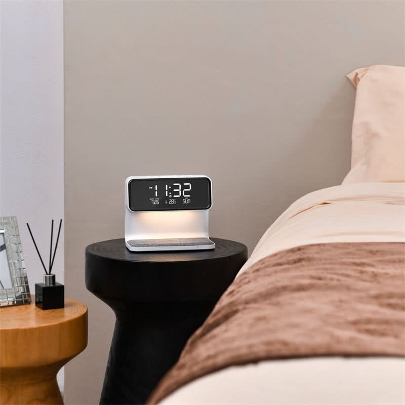 3-in-1 nattygsbordslampa med LCD-väckarklocka och trådlös laddningsstation