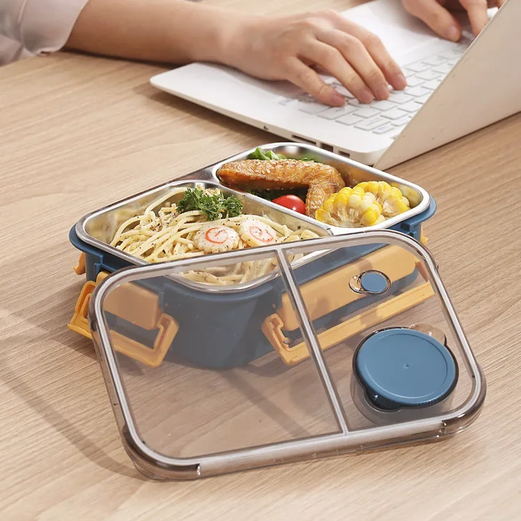 Bento-matlåda – Indelad innerbricka, lock med klämfäste, såskopp