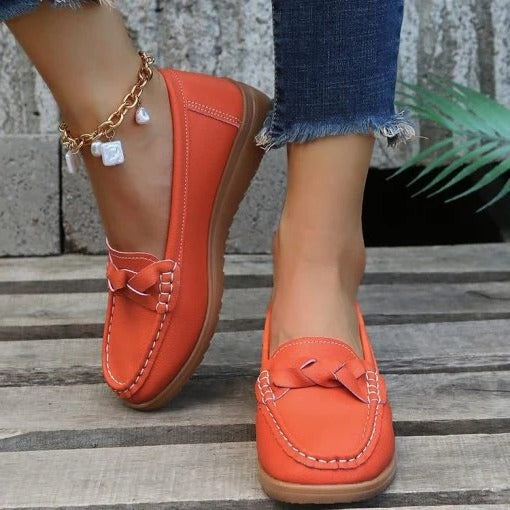 Damloafers utan snörning - Platt mockasinstil med flätad rem
