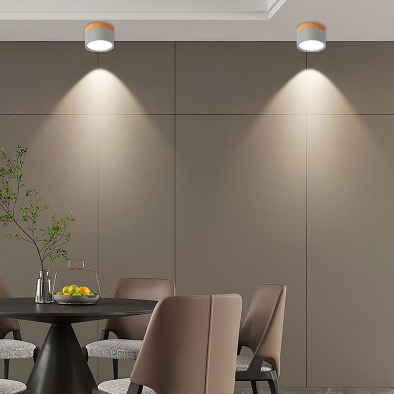 LED-Downlight Rund Ytmonterad Takspotlight Med Cylindrisk Form