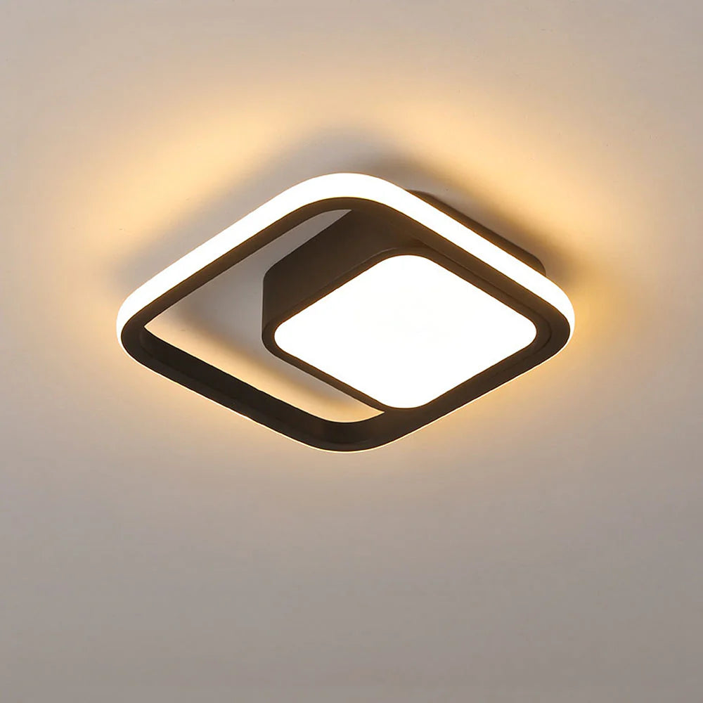 LED-taklampa för utanpåliggande montering - Design med överlappande ringar