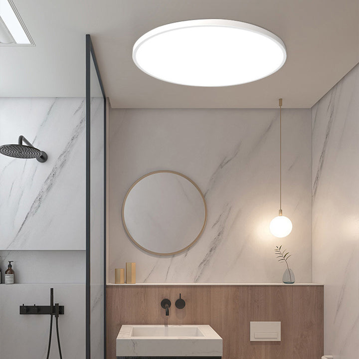 LED-taklampa för utanpåliggande montering - Rund, slimmad panel med metallkant