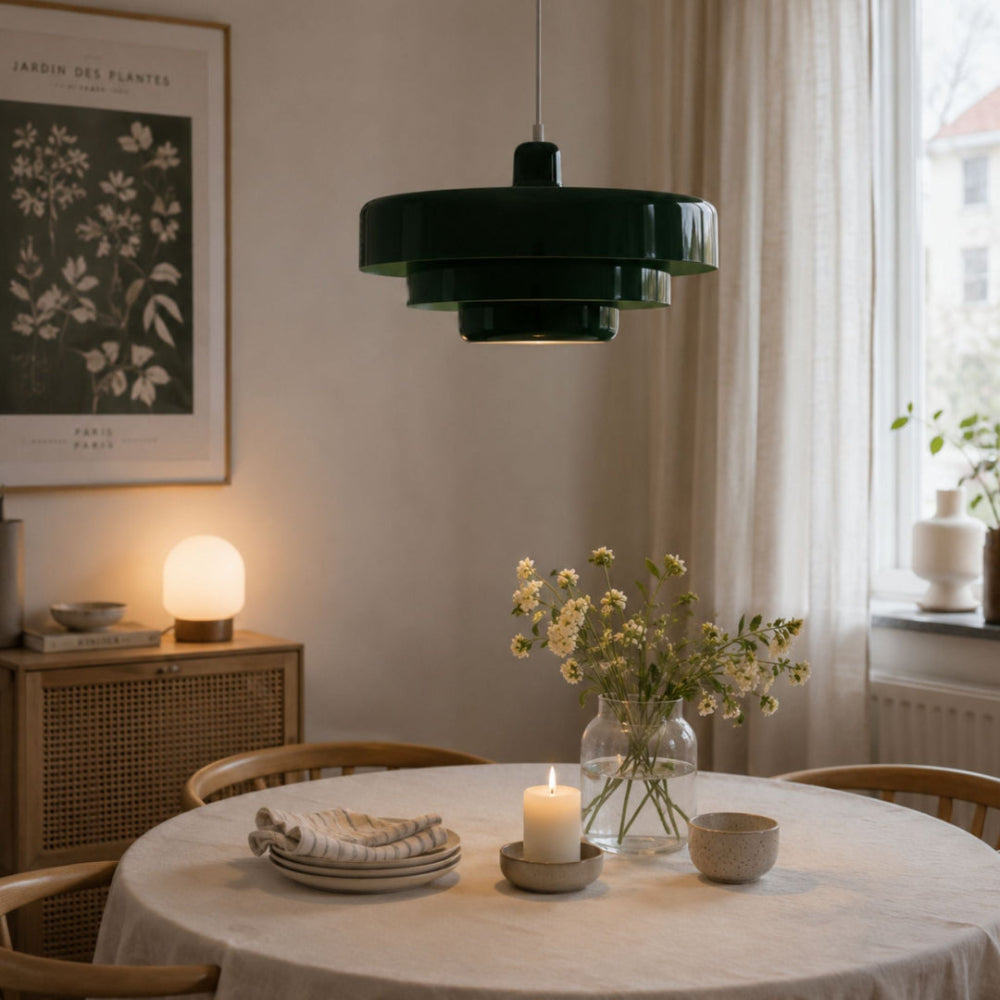 Pendellampa – Skiktad lampskärm i flera nivåer