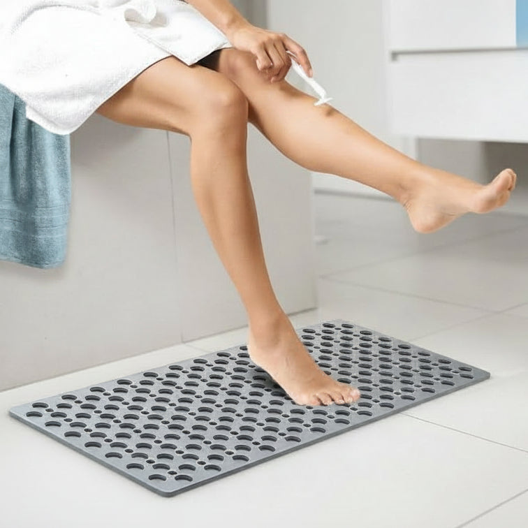 Rektangulär badrumsmatta – dräneringshål, strukturerad yta