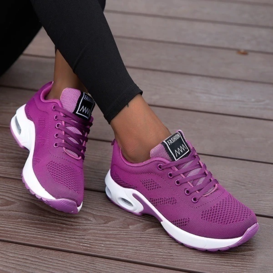 Sneakers för dam med snörning – Stickad ovandel och platåsula
