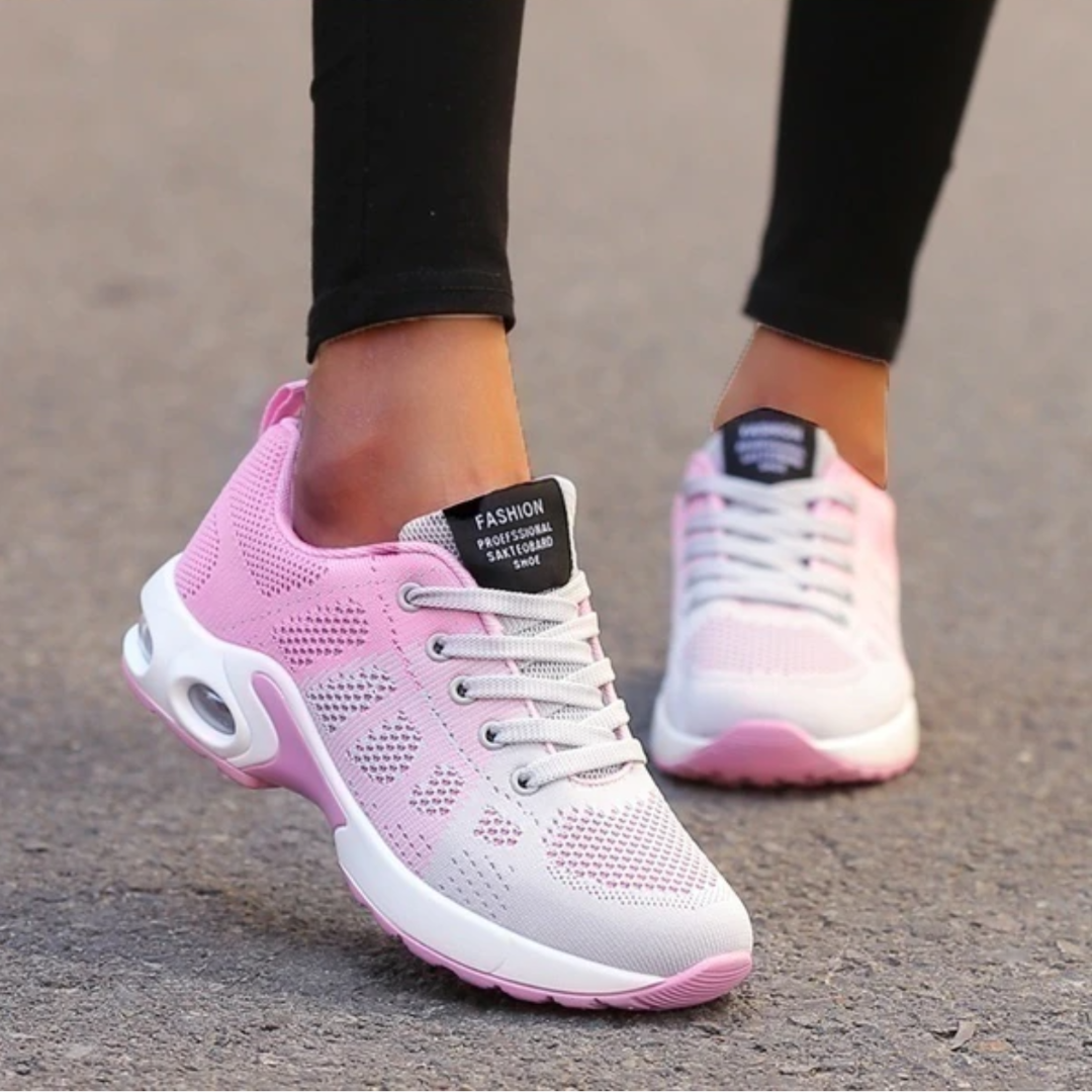 Sneakers för dam med snörning – Stickad ovandel och platåsula