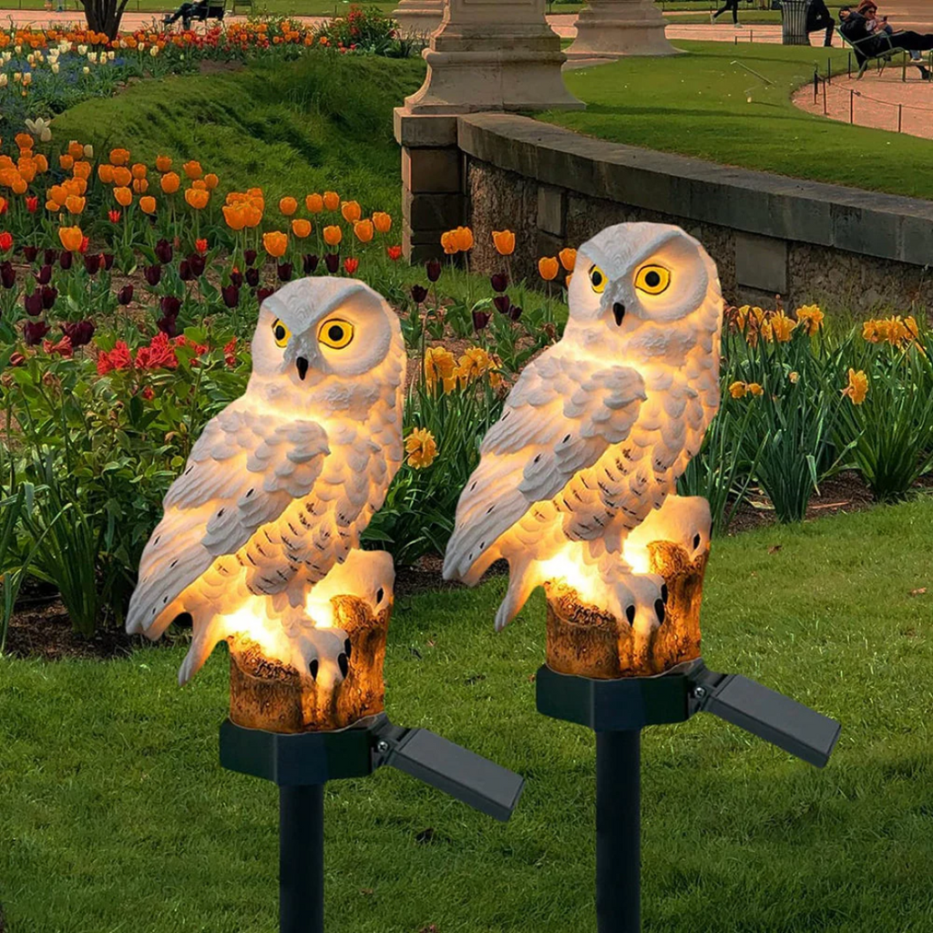 Soldriven trädgårdslampa – Uggla med markspett
