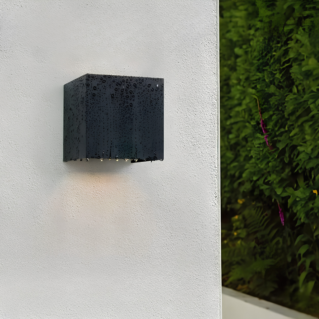 Vägglampa – Kubformad