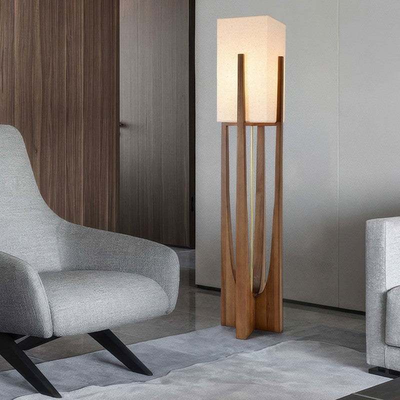 Golvlampa i japansk stil med vertikala trälameller