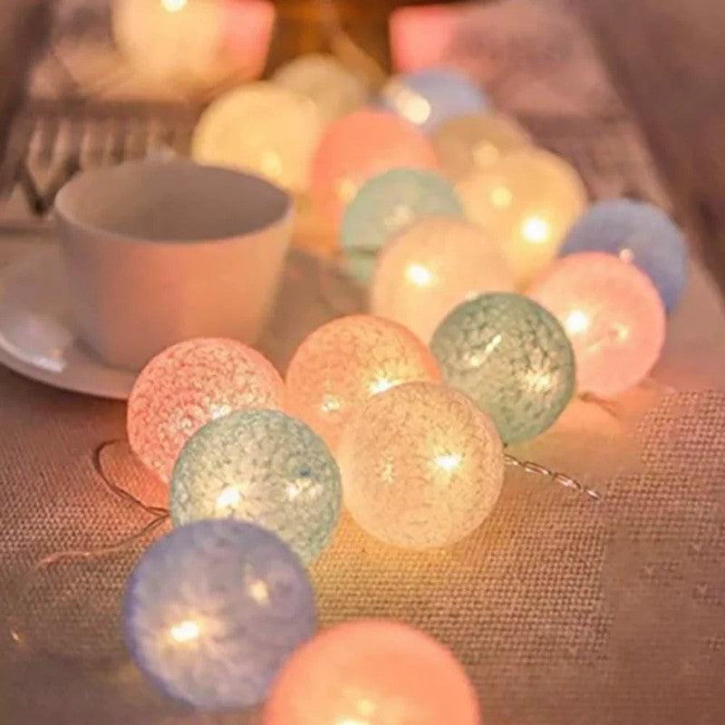 Ljusgarland med bomullsbollar - LED-belysning