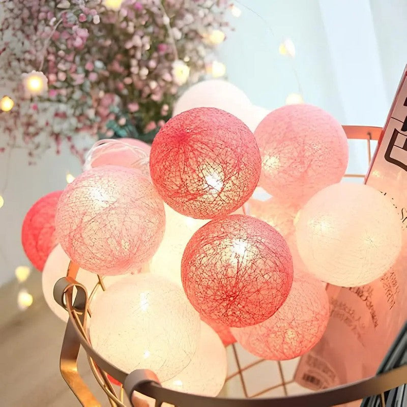 Ljusgarland med bomullsbollar - LED-belysning