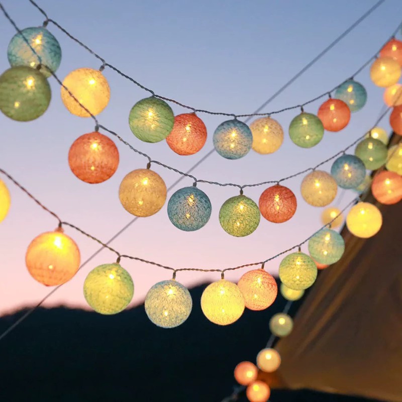 Ljusgarland med bomullsbollar - LED-belysning