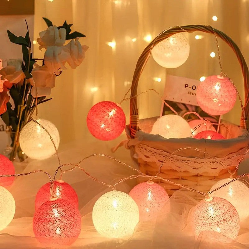 Ljusgarland med bomullsbollar - LED-belysning