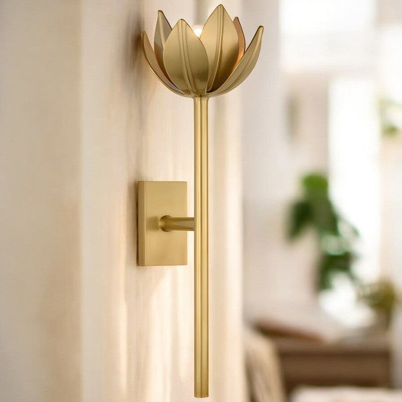 Vägglampa med tulpaninspirerad